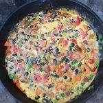 Frittata met olijven en zoete aardappel